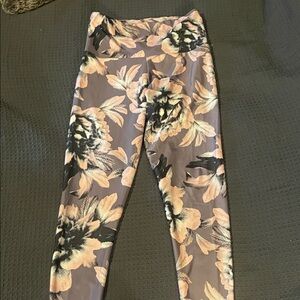 Onzie Pink and Black Patterned Leggings